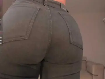 SophieBarnett  live sex cam