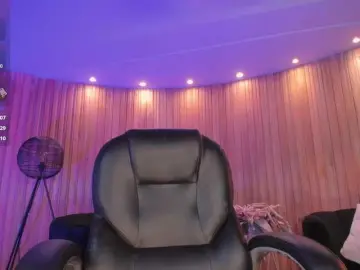 SophieBarnett  live sex cam