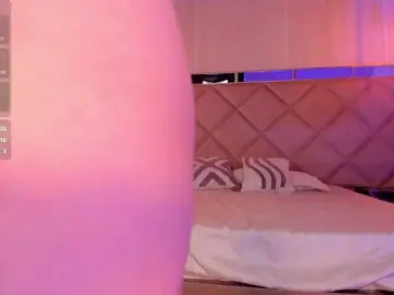 SophieBarnett  live sex cam