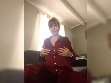 Tilda-1  live sex cam