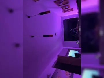 Lucygirl-  live sex cam