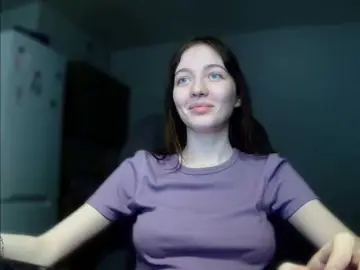 Lytish-  live sex cam