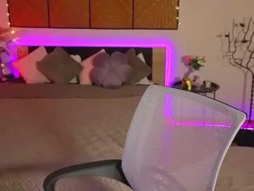 AdelinkaSweetie  live sex cam