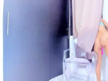 Aleja-Rousse  live sex cam