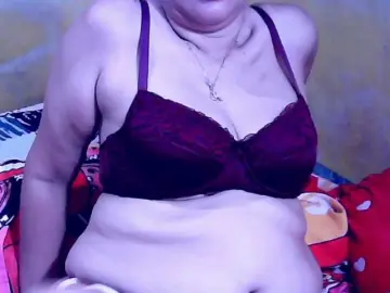 Carmela4u  live sex cam