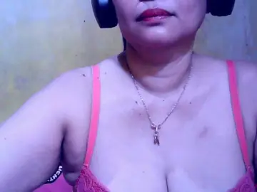 Carmela4u  live sex cam