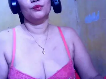 Carmela4u  live sex cam