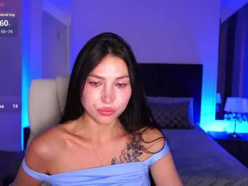 EliseVelour  live sex cam