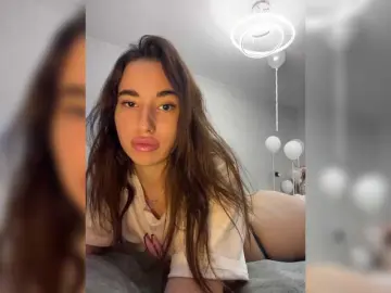 Etokiska  live sex cam