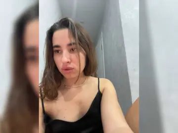 Etokiska  live sex cam