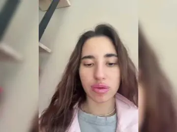 Etokiska  live sex cam
