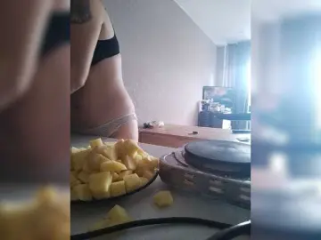 FantasyKitty313  live sex cam