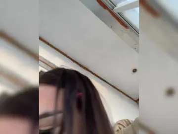 Funny-Banny  live sex cam