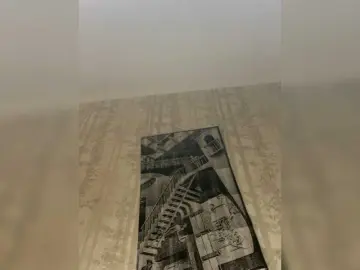 Funny-Banny  live sex cam