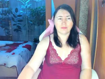 Lola18111  live sex cam