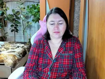 Lola18111  live sex cam