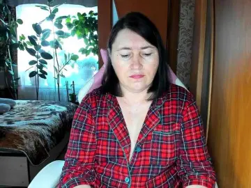 Lola18111  live sex cam