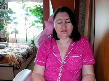 Lola18111  live sex cam