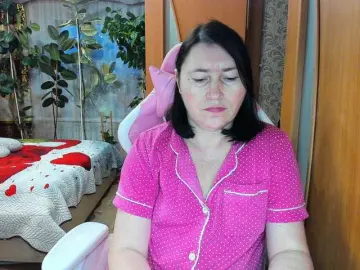 Lola18111  live sex cam