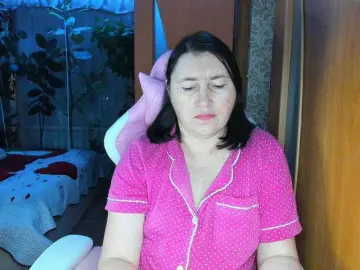 Lola18111  live sex cam