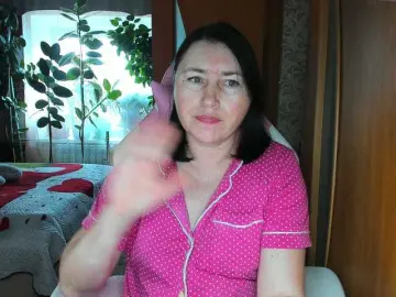 Lola18111  live sex cam
