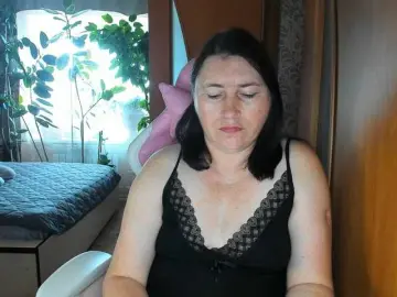 Lola18111  live sex cam