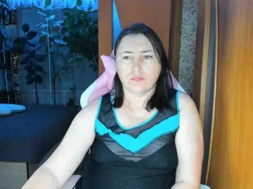 Lola18111  live sex cam