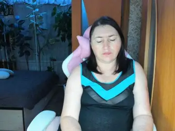 Lola18111  live sex cam