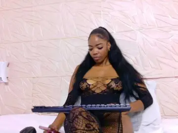 Nina-bae  live sex cam