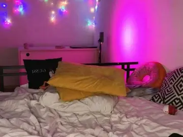 Trusty-dottie  live sex cam