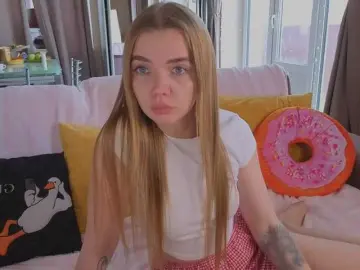 Trusty-dottie  live sex cam