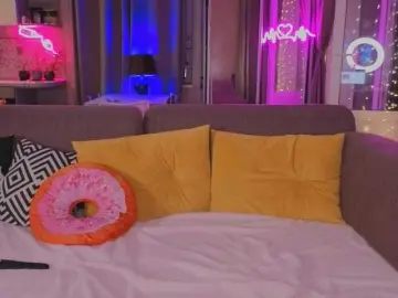 Trusty-dottie  live sex cam