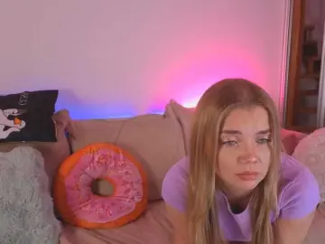 Trusty-dottie  live sex cam