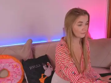 Trusty-dottie  live sex cam