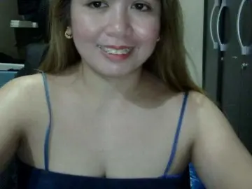 Aubrey11  live sex cam