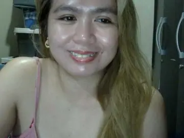 Aubrey11  live sex cam