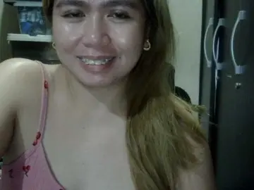 Aubrey11  live sex cam