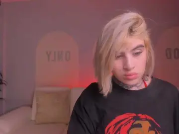 CarlaBrunni  live sex cam