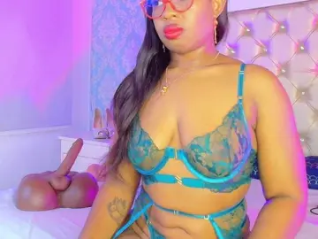 CaseyMoons  live sex cam