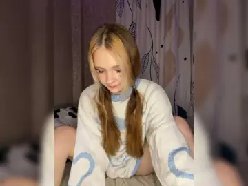 LiaaaLi  live sex cam