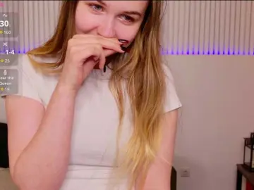 LillyEyess  live sex cam