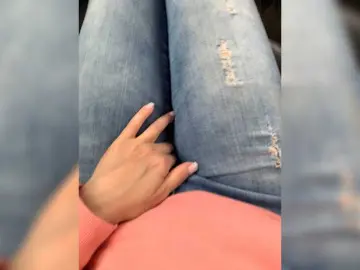 Sexypopka  live sex cam