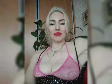 White00Pearl  live sex cam