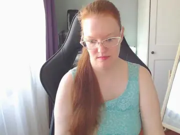 MissInari  live sex cam