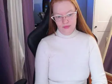 MissInari  live sex cam