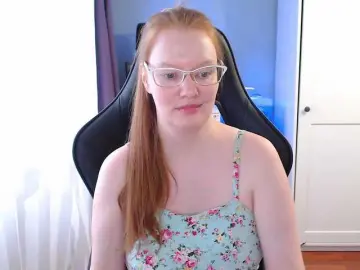 MissInari  live sex cam