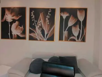 AlinaKravitz  live sex cam