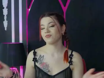 Breezelle  live sex cam