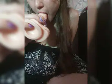 MilfAnn-  live sex cam