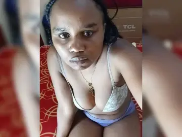 Prettyshe  live sex cam
